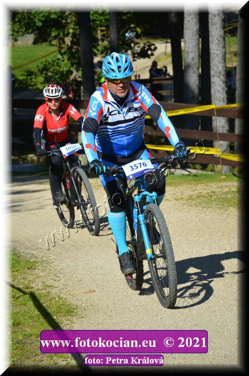 Náhled obrázku: 2021-11348-CTAuthor-3570.JPG