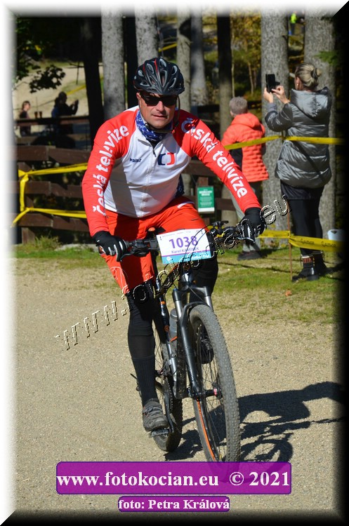 Náhled obrázku: 2021-11351-CTAuthor-1038.JPG