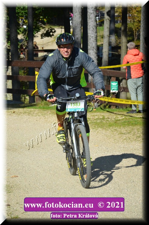 Náhled obrázku: 2021-11374-CTAuthor-1583.JPG