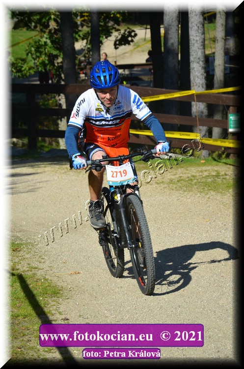 Náhled obrázku: 2021-11381-CTAuthor-2719.JPG