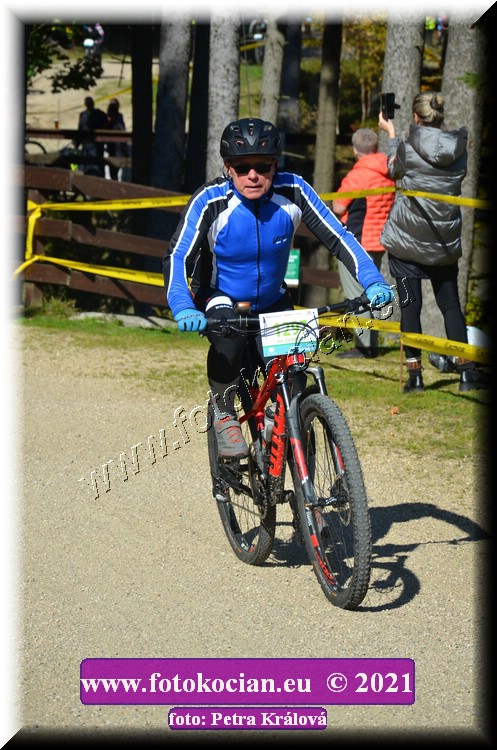 Náhled obrázku: 2021-11395-CTAuthor-1297.JPG