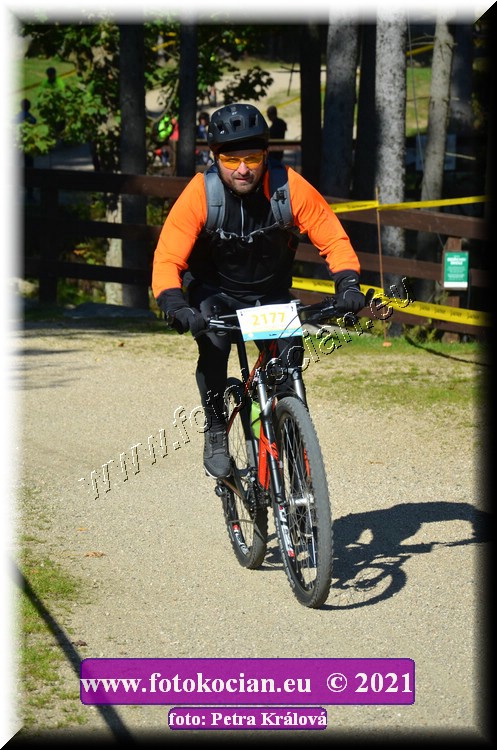 Náhled obrázku: 2021-11418-CTAuthor-2177.JPG