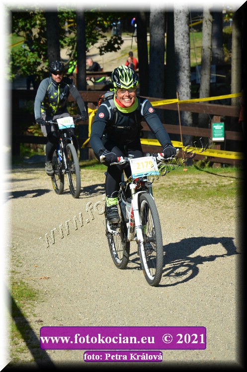 Náhled obrázku: 2021-11428-CTAuthor-2179.JPG