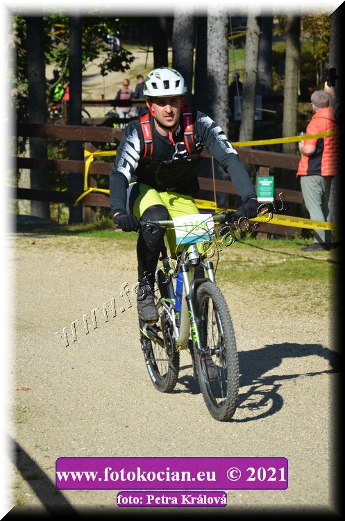 Náhled obrázku: 2021-11436-CTAuthor-1359.JPG