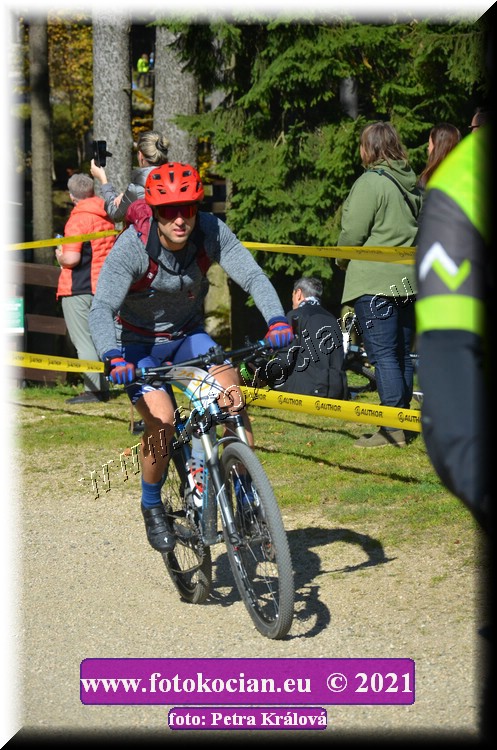 Náhled obrázku: 2021-11445-CTAuthor-2037.JPG