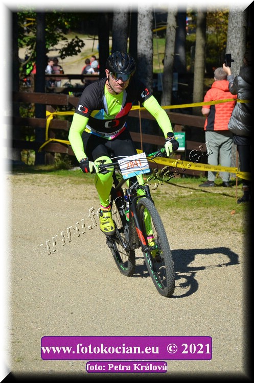 Náhled obrázku: 2021-11454-CTAuthor-2841.JPG