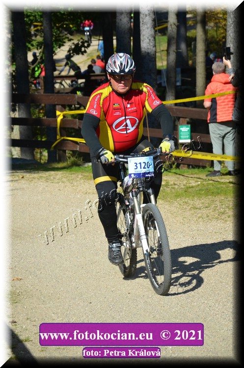 Náhled obrázku: 2021-11465-CTAuthor-3120.JPG