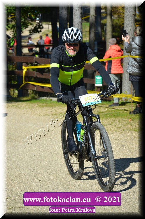 Náhled obrázku: 2021-11479-CTAuthor-2021.JPG