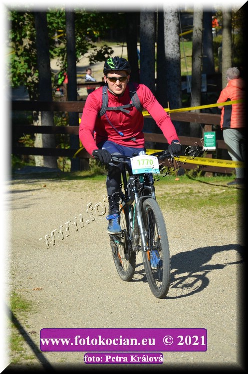 Náhled obrázku: 2021-11481-CTAuthor-1770.JPG