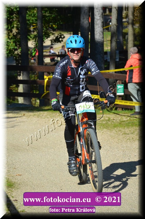 Náhled obrázku: 2021-11483-CTAuthor-1425.JPG