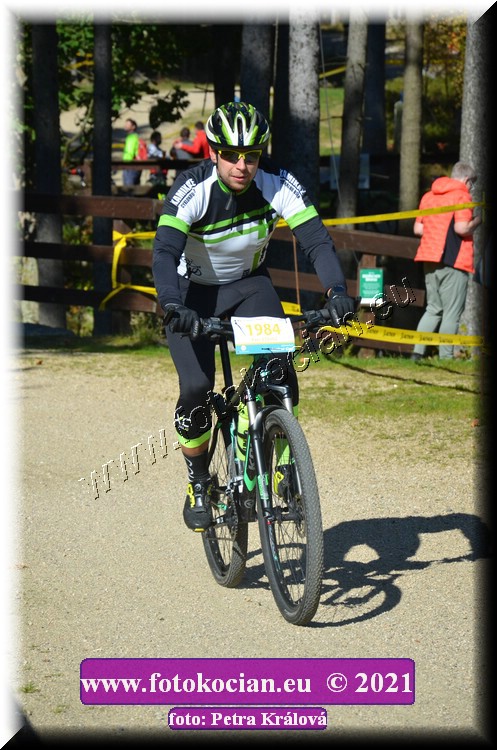 Náhled obrázku: 2021-11493-CTAuthor-1984.JPG