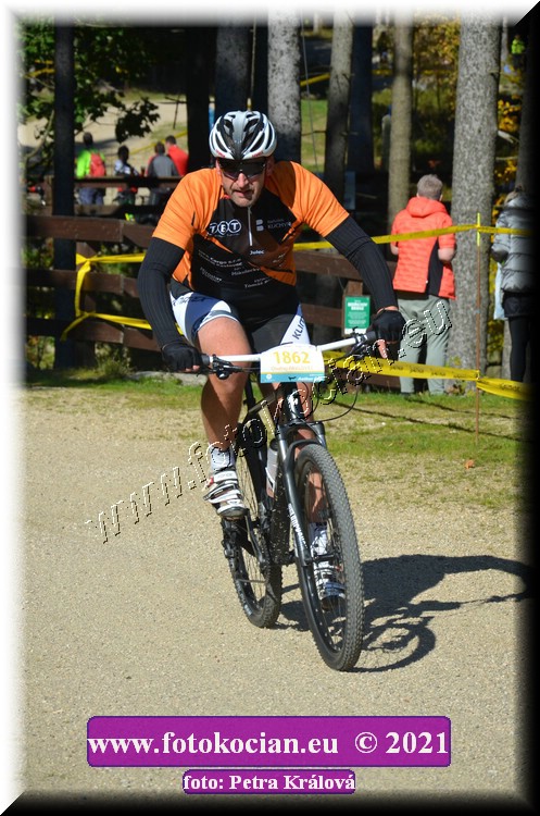 Náhled obrázku: 2021-11494-CTAuthor-1862.JPG