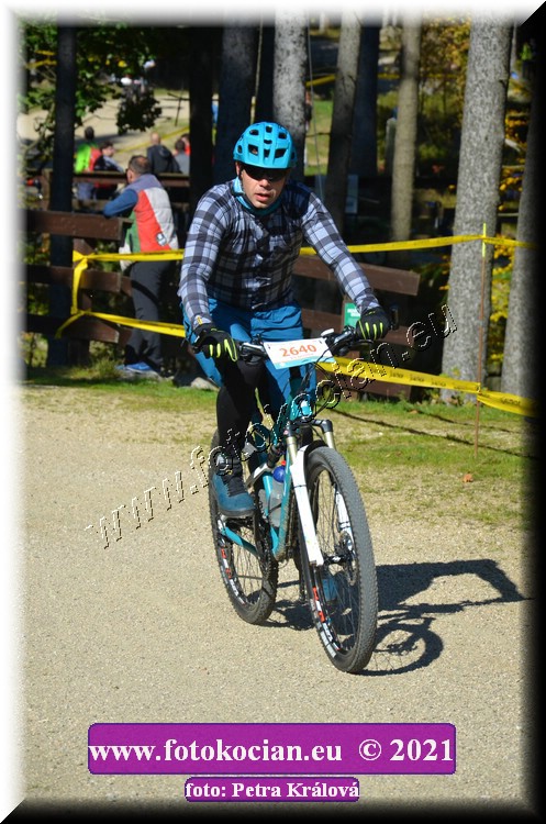 Náhled obrázku: 2021-11505-CTAuthor-2640.JPG