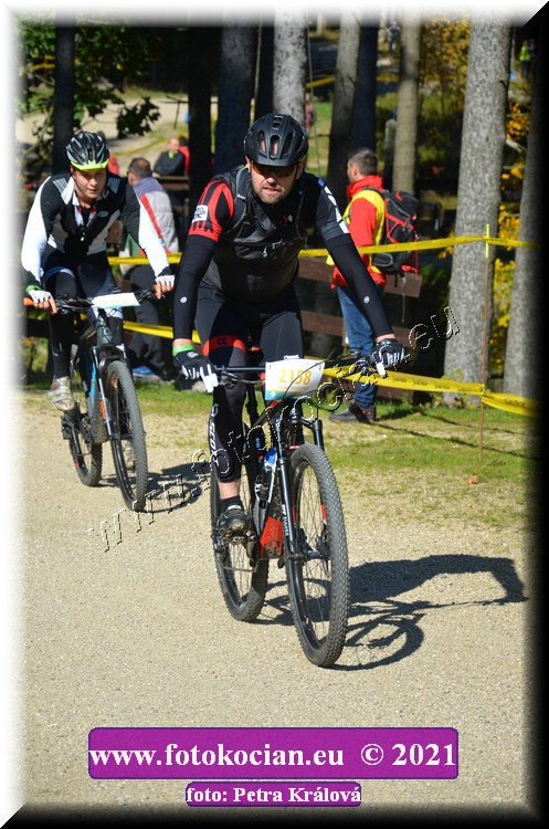 Náhled obrázku: 2021-11508-CTAuthor-2158.JPG