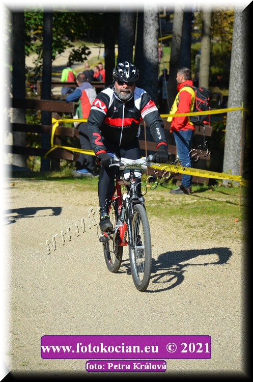 Náhled obrázku: 2021-11510-CTAuthor-1484.JPG