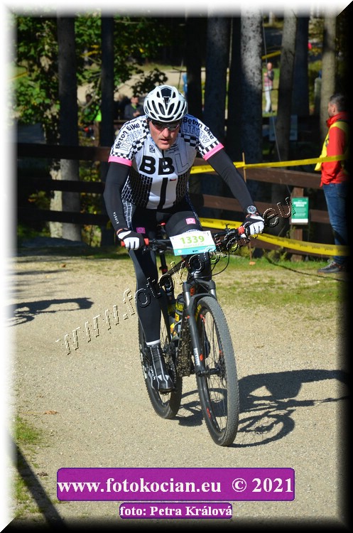 Náhled obrázku: 2021-11521-CTAuthor-1339.JPG