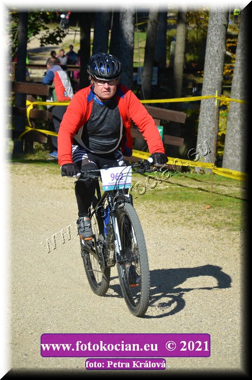 Náhled obrázku: 2021-11530-CTAuthor-962.JPG