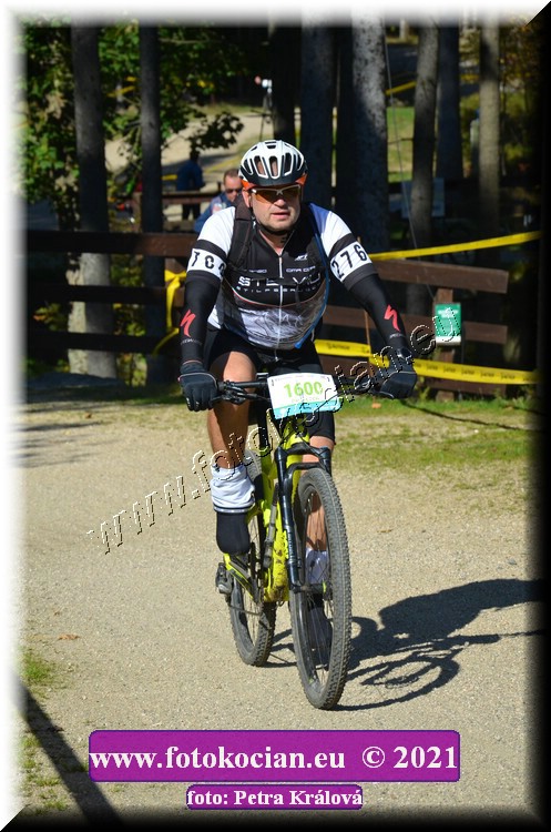 Náhled obrázku: 2021-11534-CTAuthor-1600.JPG