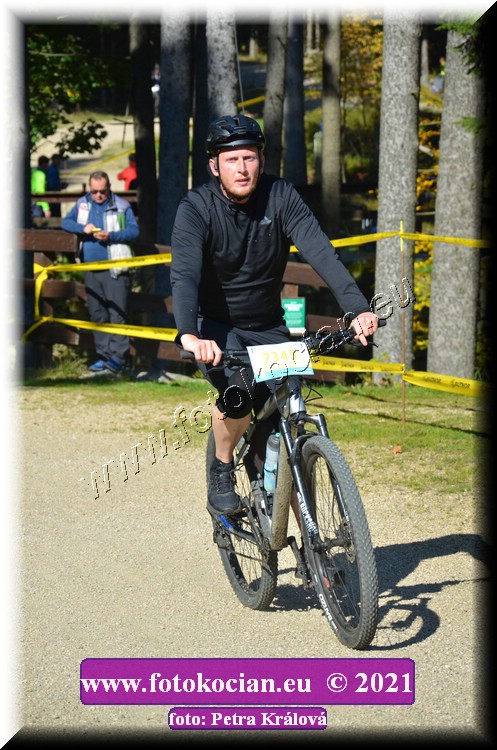 Náhled obrázku: 2021-11537-CTAuthor-2345.JPG