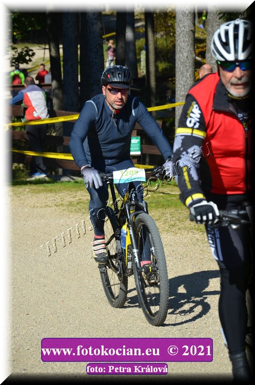 Náhled obrázku: 2021-11580-CTAuthor-1209.JPG