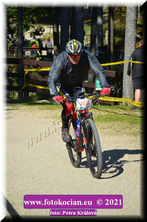 Náhled obrázku: 2021-11587-CTAuthor-2524.JPG