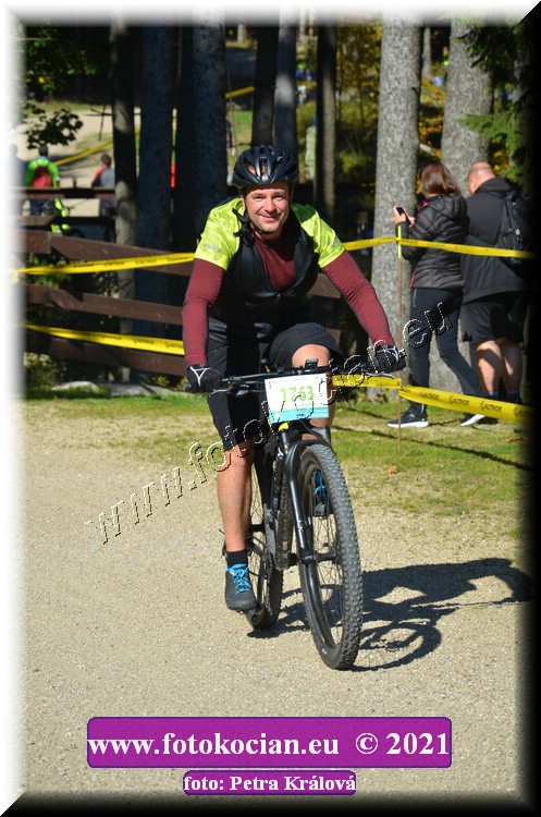 Náhled obrázku: 2021-11589-CTAuthor-1763.JPG