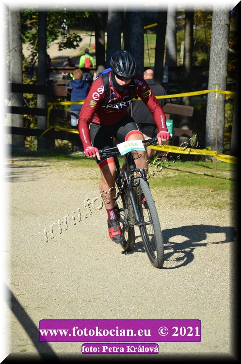 Náhled obrázku: 2021-11650-CTAuthor-1456.JPG