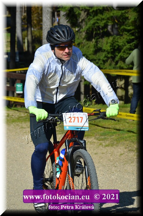 Náhled obrázku: 2021-11668-CTAuthor-2717.JPG