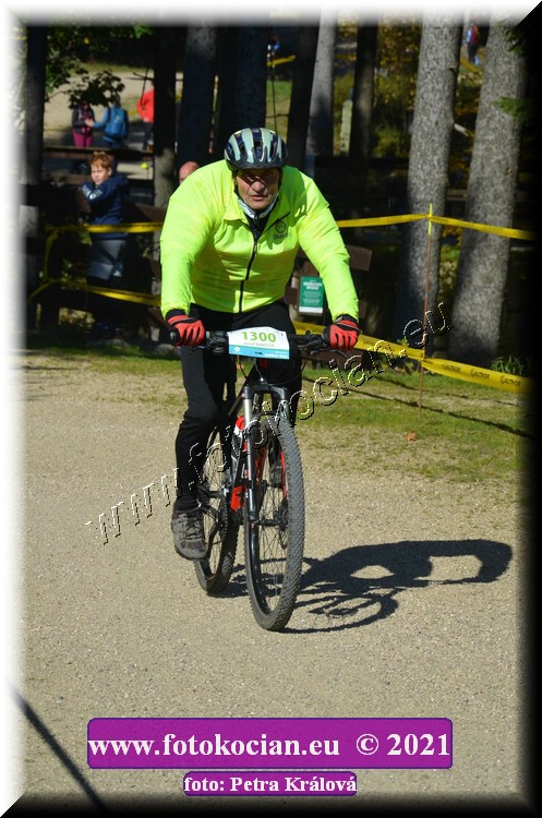 Náhled obrázku: 2021-11691-CTAuthor-1300.JPG