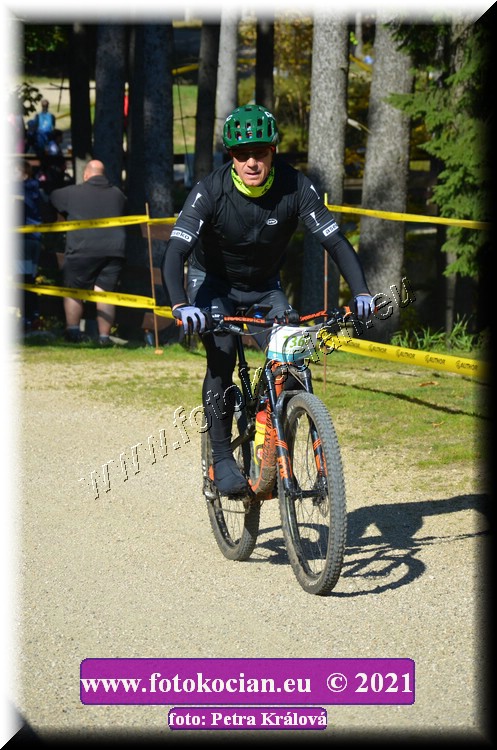 Náhled obrázku: 2021-11719-CTAuthor-1360.JPG