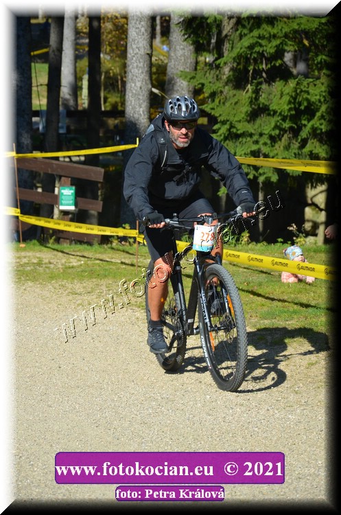 Náhled obrázku: 2021-11725-CTAuthor-2780.JPG