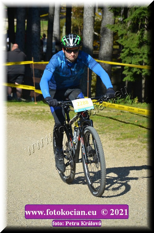 Náhled obrázku: 2021-11739-CTAuthor-2288.JPG