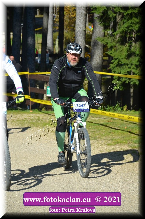 Náhled obrázku: 2021-11746-CTAuthor-3442.JPG