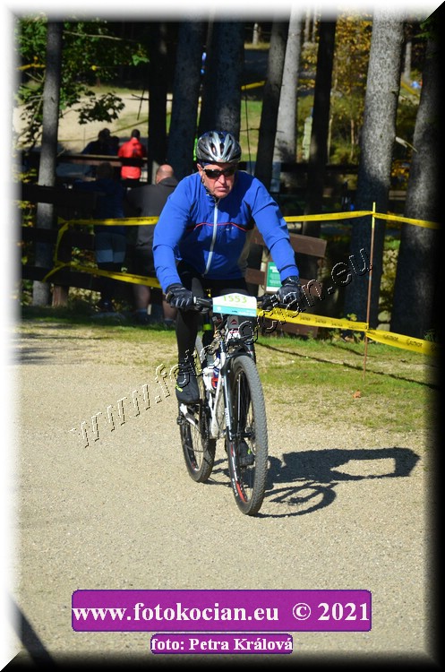 Náhled obrázku: 2021-11750-CTAuthor-1553.JPG