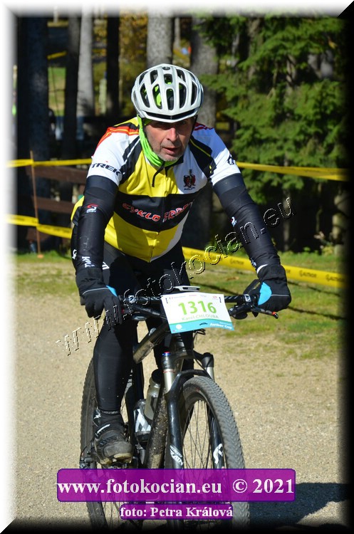 Náhled obrázku: 2021-11755-CTAuthor-1316.JPG