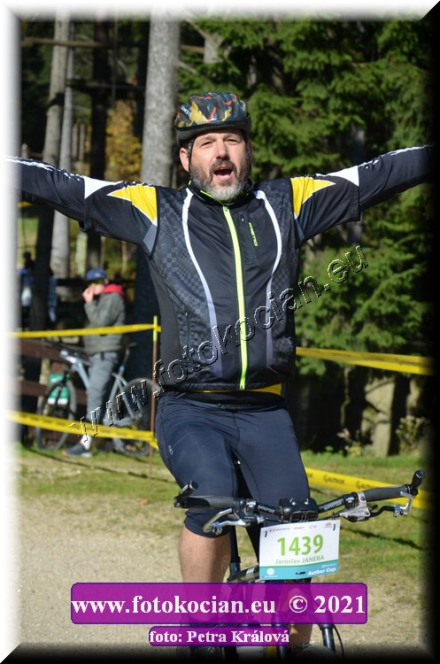 Náhled obrázku: 2021-11793-CTAuthor-1439.JPG