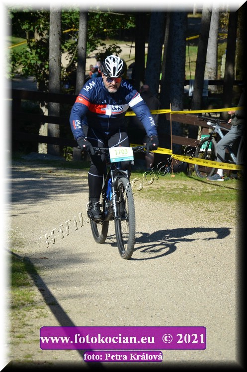 Náhled obrázku: 2021-11797-CTAuthor-1703.JPG