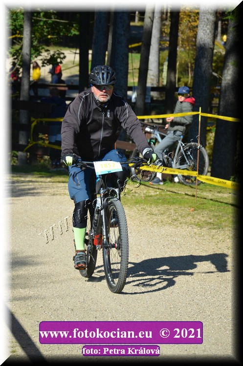 Náhled obrázku: 2021-11807-CTAuthor-1852.JPG