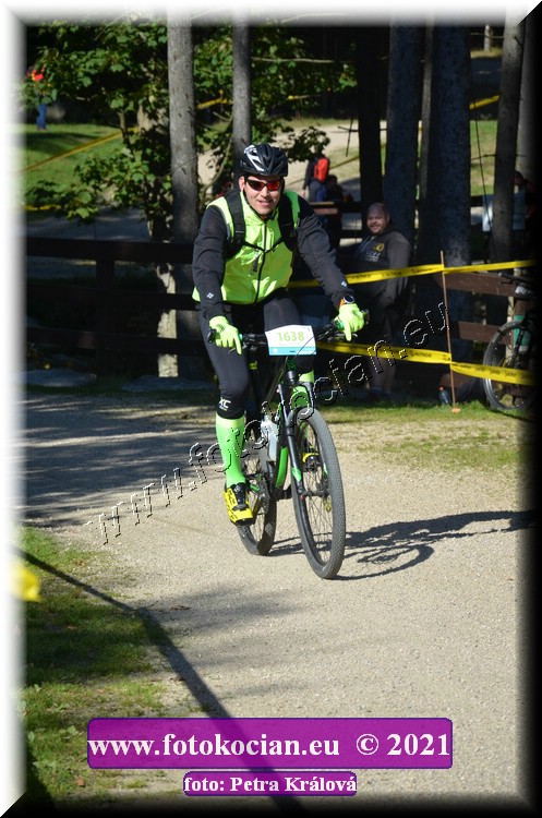 Náhled obrázku: 2021-11814-CTAuthor-1638.JPG