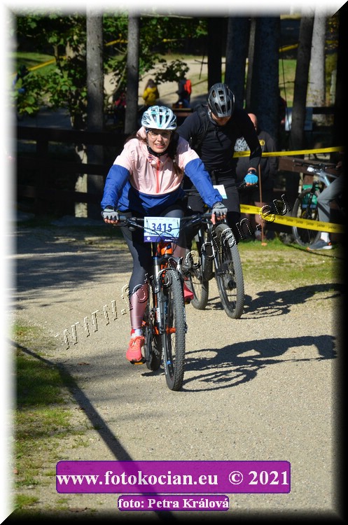 Náhled obrázku: 2021-11821-CTAuthor-3415.JPG