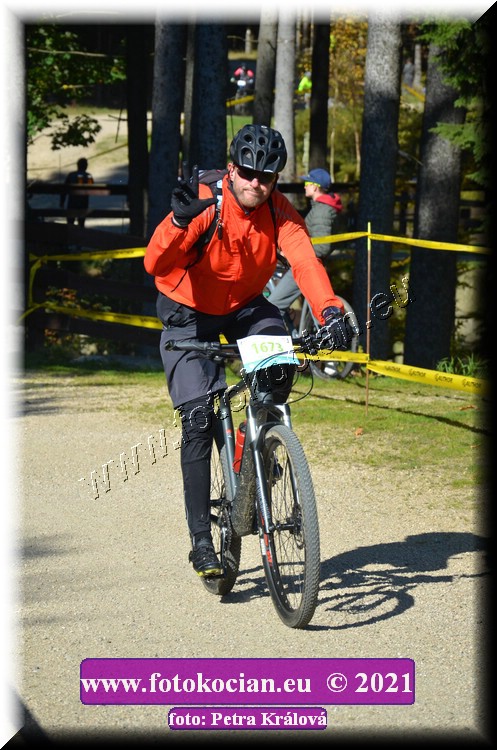 Náhled obrázku: 2021-11828-CTAuthor-1673.JPG