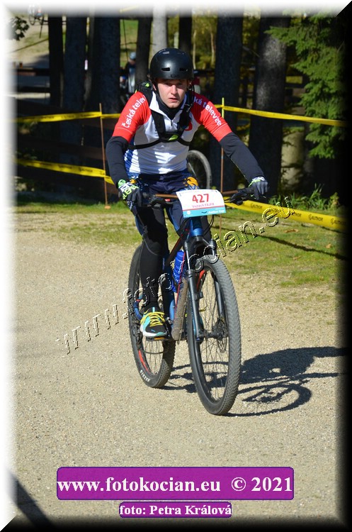 Náhled obrázku: 2021-11831-CTAuthor-427.JPG