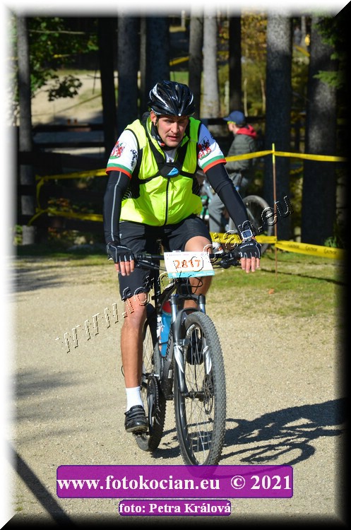 Náhled obrázku: 2021-11838-CTAuthor-2817.JPG