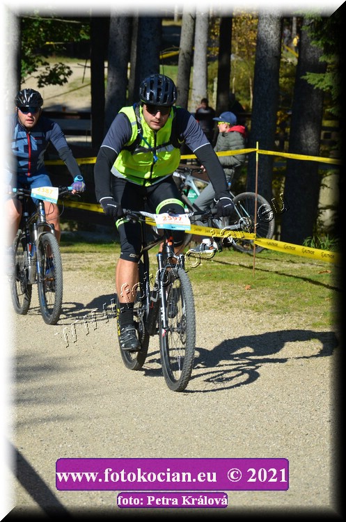 Náhled obrázku: 2021-11869-CTAuthor-2597.JPG