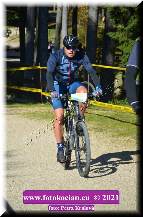 Náhled obrázku: 2021-11870-CTAuthor-2387.JPG