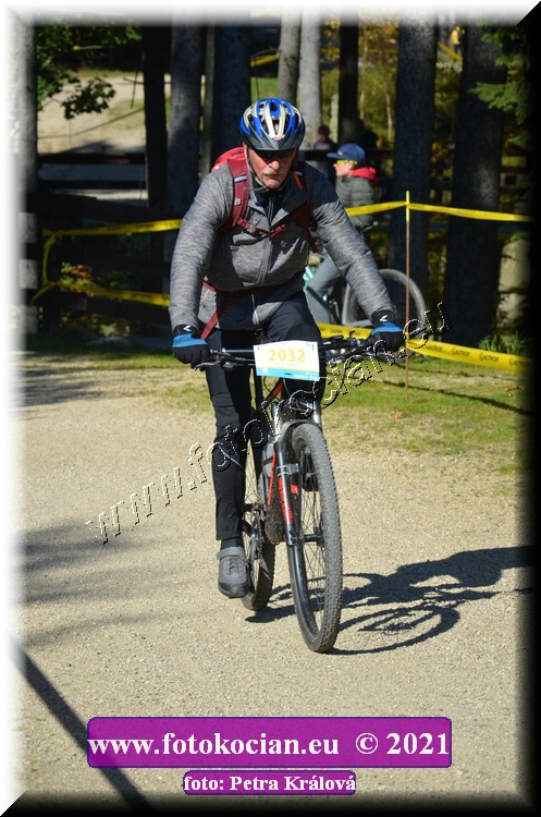 Náhled obrázku: 2021-11876-CTAuthor-2032.JPG