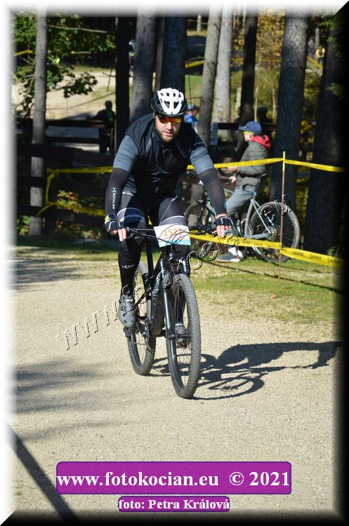 Náhled obrázku: 2021-11877-CTAuthor-2522.JPG