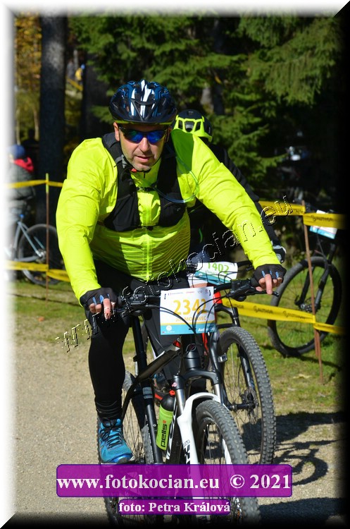 Náhled obrázku: 2021-11887-CTAuthor-2342.JPG