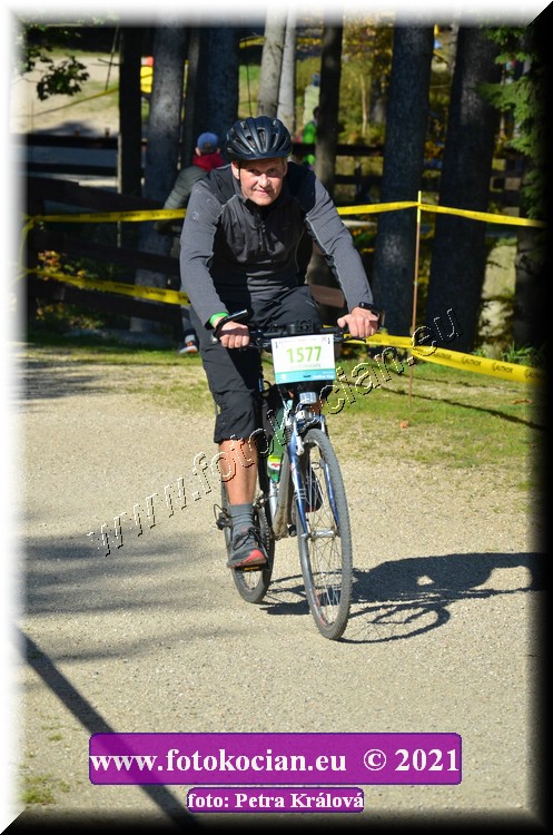 Náhled obrázku: 2021-11907-CTAuthor-1577.JPG