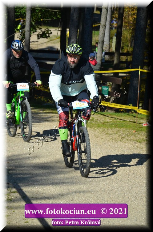 Náhled obrázku: 2021-11911-CTAuthor-2124.JPG